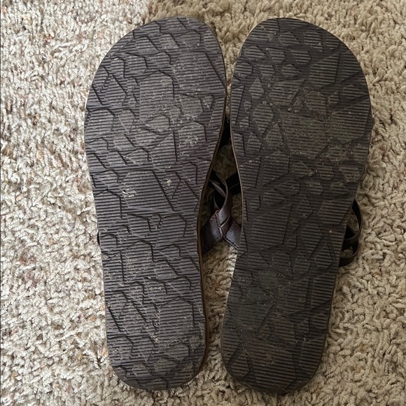 Volcom Sandals - Picture 3 of 3